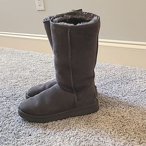 Ugg Womens Classic Tall 2 Boot Grey Size 6